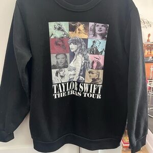 Taylor Swift The Eras Tour Graphic Black crewneck size 2XL